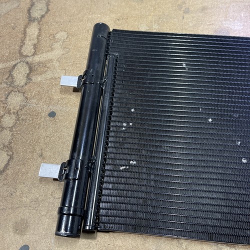 CONDENSATORE CLIMATIZZATORE AUDI Q3 RSQ3 MK1 8U0 260 401 C RICAMBIO ORIGINALE - Foto 17 di 18