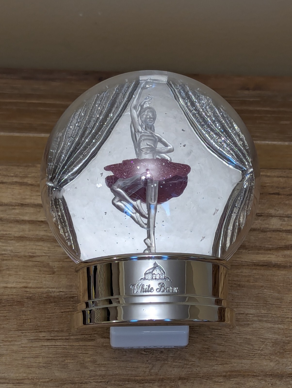 Bath & Body Works Snow Globe Ballerina Nightlight Wallflower Fragrance Plug