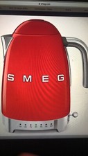 SMEG KLF03RDEU ( bouilloire 1.7 l - style année 50 - 2400w )