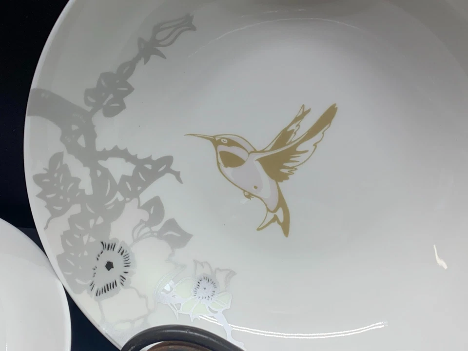 Bella Lux "HUMMINGBIRD" New Bone China ~ Set of 4 ~ Soup Bowls ~ 7 3/4" - Image 3 of 4