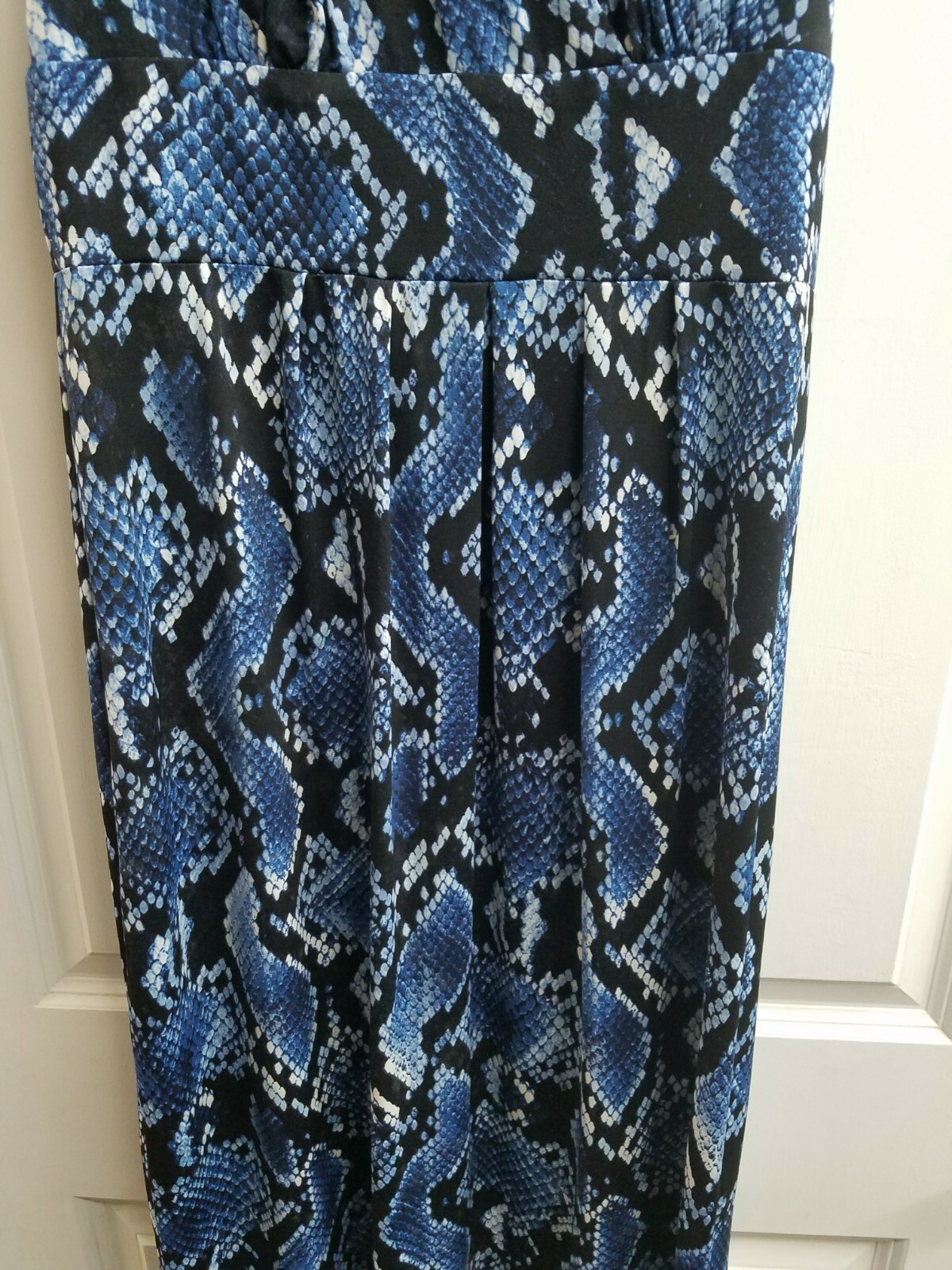 DR COLLECTION MULTI BLUE PYTHON SLEEVELESS DRESS … - image 4