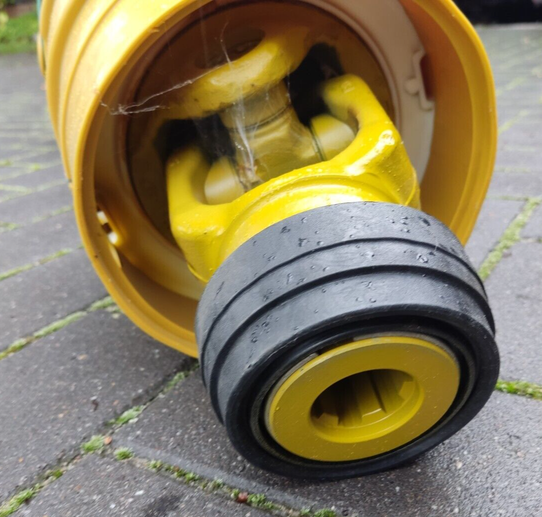 Cardan Agricole Longueur 315mm Pologne Joint De Cardan Grand Angle 80° Pour  Tracteur - Profil Triangulaire 36mm, 6 Dents, Max 75ch | Euro Driveshafts  Pièce Transmission Agricole Pologne