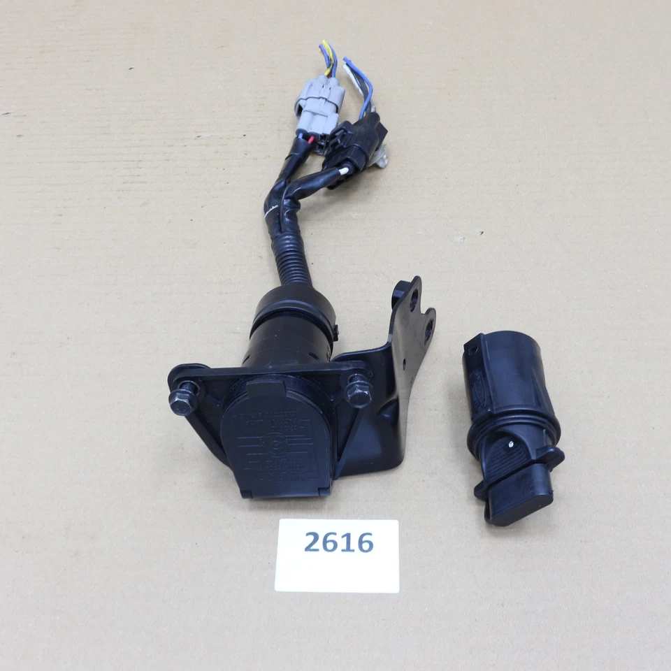 Arnés de cables de remolque enganche de remolque OEM 82824-34030 para Toyota 4Runner Lexus GX470 Foto 2 de 4