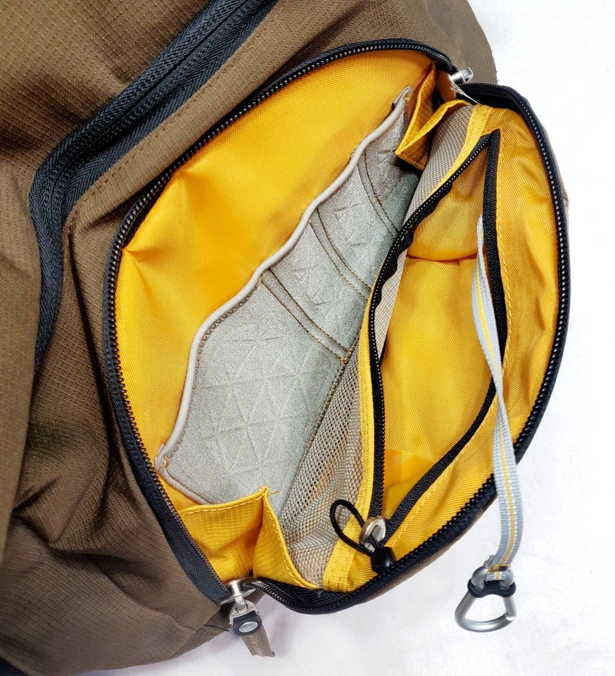 Bandolera Mensajero Keen Laptop Marrón Tostado EXCELENTE Estado Unisex  Foto 4 de 4