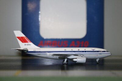Aeroclassics 1:400 CAAC Airbus A310-200 B-2304 (ACB2304) Die-Cast Model Plane