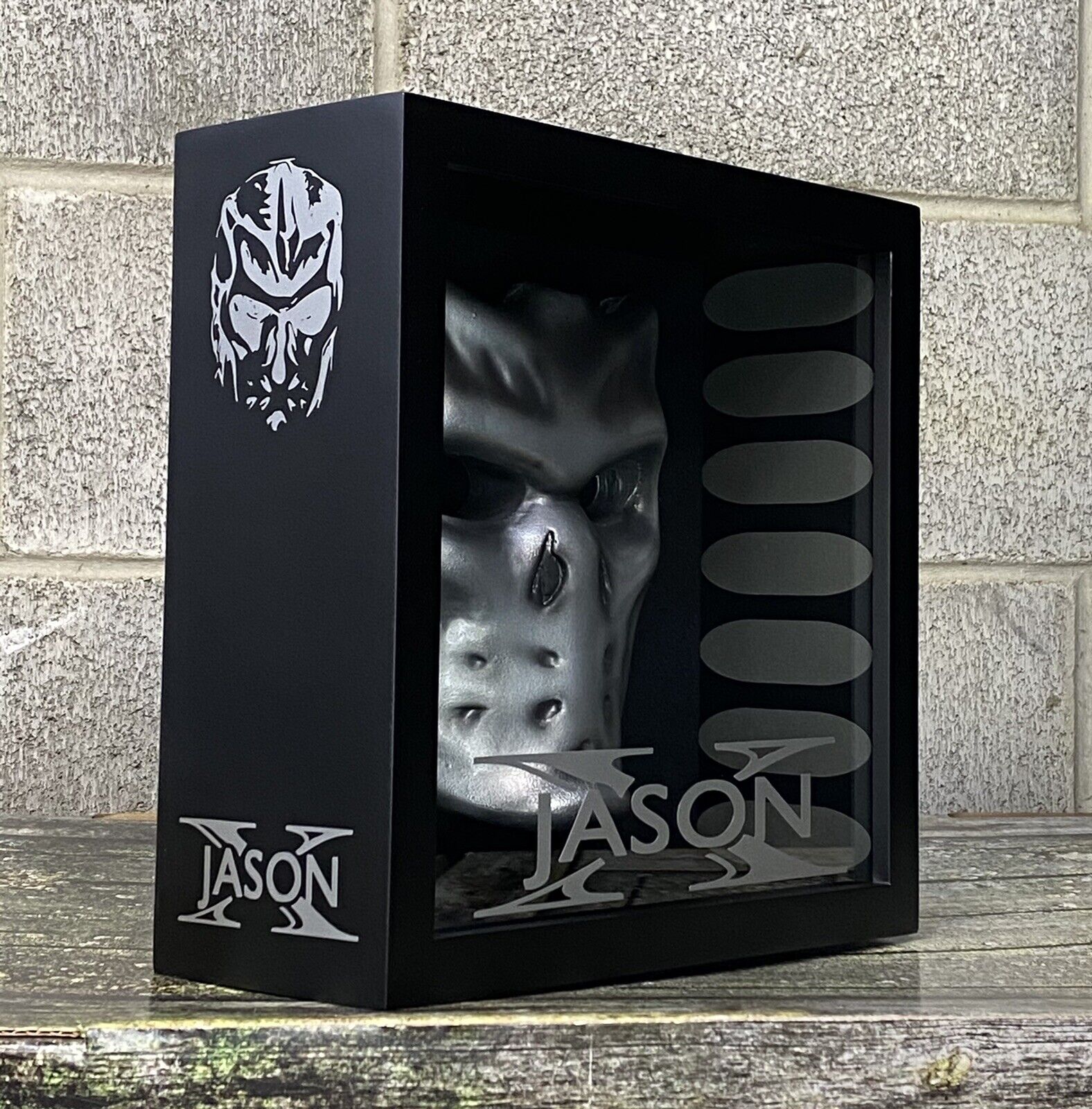 OFFICIAL FRIDAY THE 13TH: JASON X GRAPHICS SOFT GEL CASE FOR