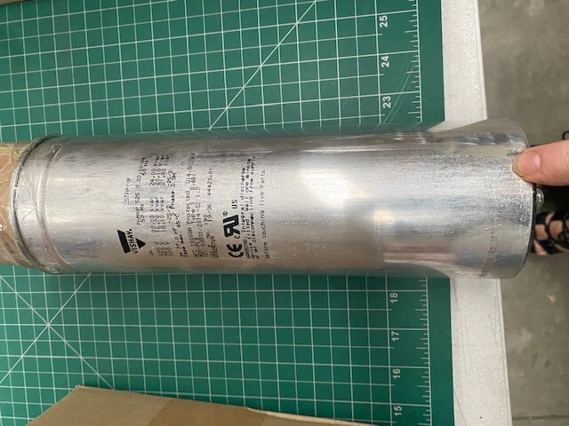 Power Factor Correction Capacitor,3Phase IP20 Oil Filled12.5KVAR@415VAC,3 x 77uF - image 3 of 4