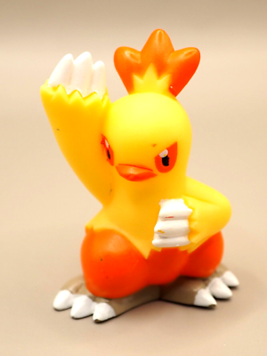 Combusken Pokemon Finger Puppet Figure Bandai Vinyl Toy Nintendo