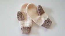 NEW Women's Cream Beige Knitted Hand Made Mittens, Size M Perfect Gift Present