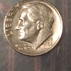 1982-P Roosevelt Dime 10C Philadelphia Business Strike Copper KM#195 — photo 1
