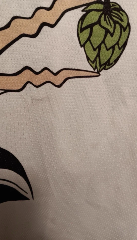 Men’s Large Beer League Hockey Jersey CROOKED PECKER BREWING Red Wings Colors - Image 3 of 4