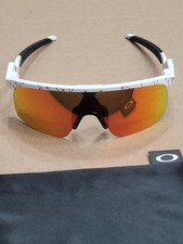 NEW AUTHENTIC OAKLEY RESISTOR POLISHED WHITE WITH RUBY LENS - YOUTH