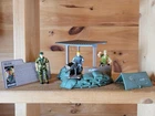 Gintage G.I. Joe Battle Stations Outpost Defender playset 3 Figures
