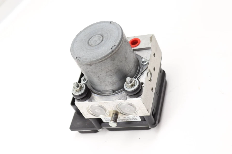 AUDI R8 2010-2012 - BOMBA ABS / UNIDAD módulo 420614517D Foto 2 de 4