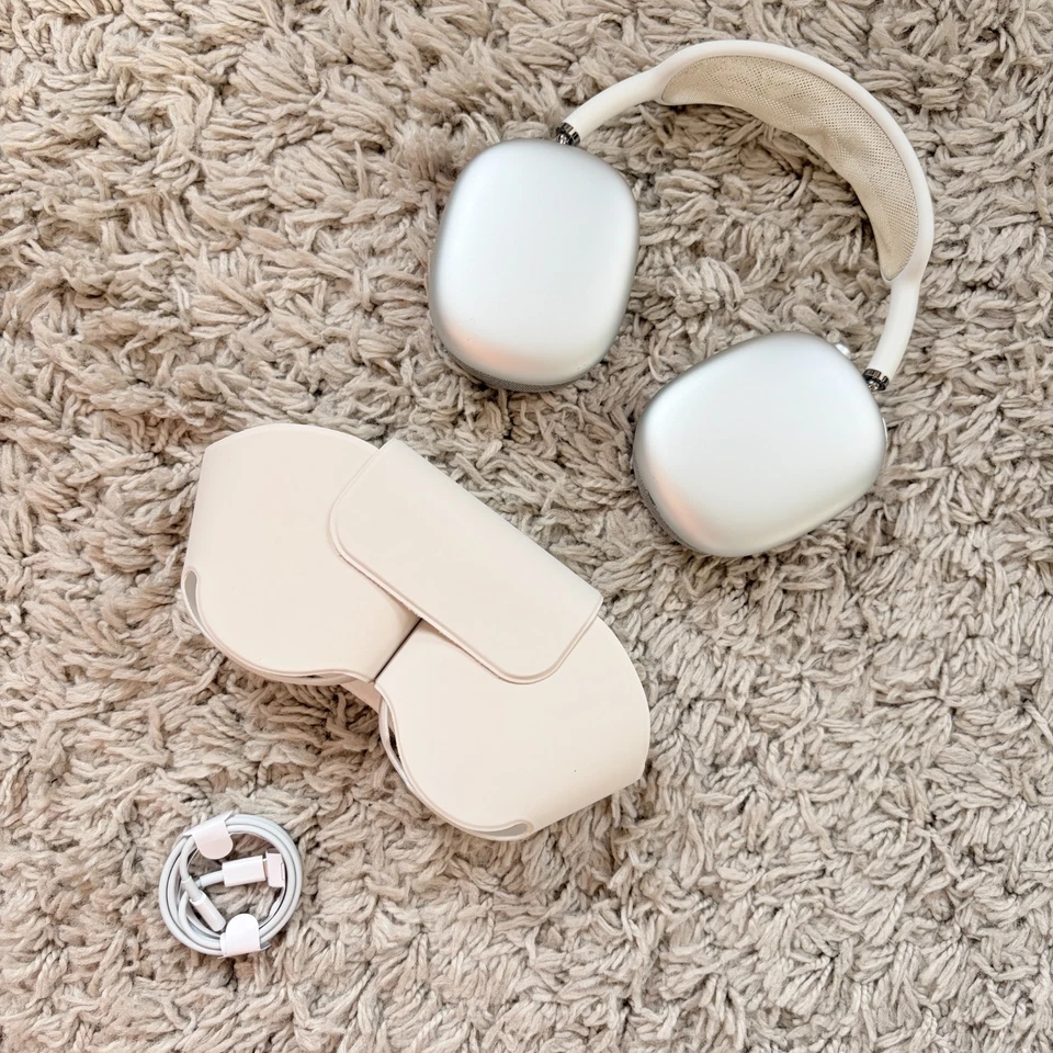 Apple AirPods Max, photo 1 of 5