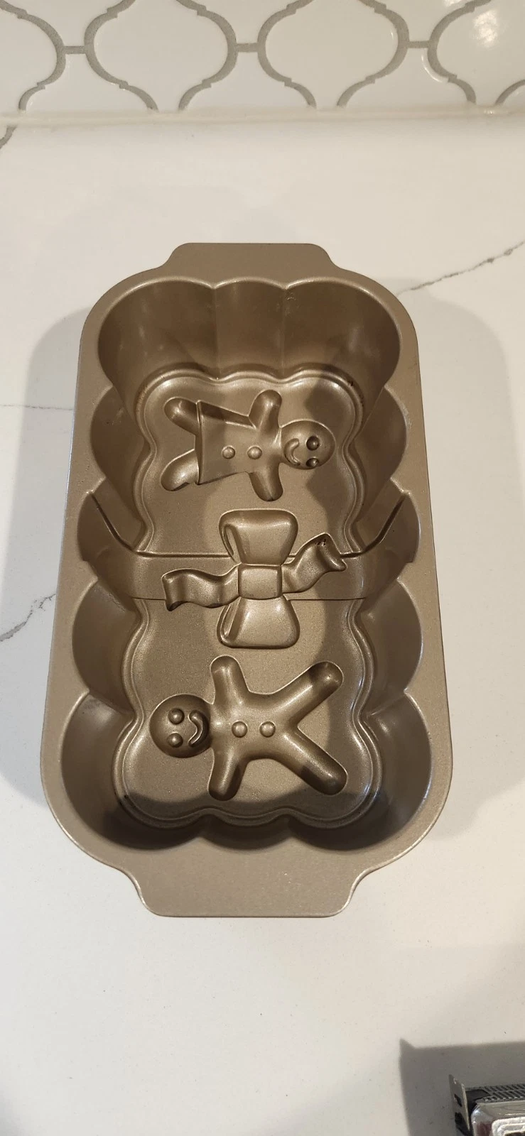 Nordic Ware Christmas Holiday Gingerbread Man Bread Mold Loaf Pan Bowl
Opens in a new window or tab