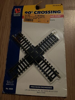 Life Like  HO scale Train Track 90 Degree Crossing#8620