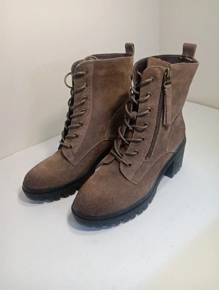Botas Wild Diva Feminina 6.5 Tornozelo Botinha Marrom Camurça Salto Grosso Casual - Imagem 4 de 4