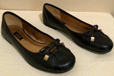 **NEW** Ecco Goya Black Leather Ballet Flat   Size 38 (7.5)   With Bow Detail