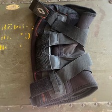 Shock Doctor 875 Ultra Knee Brace L Black Neoprene Open Patella w/ Bilat Hinges