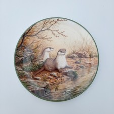 Royal Doulton 1988 Collector's Plate Otter Pair On A Riverbank By W G Rollinson