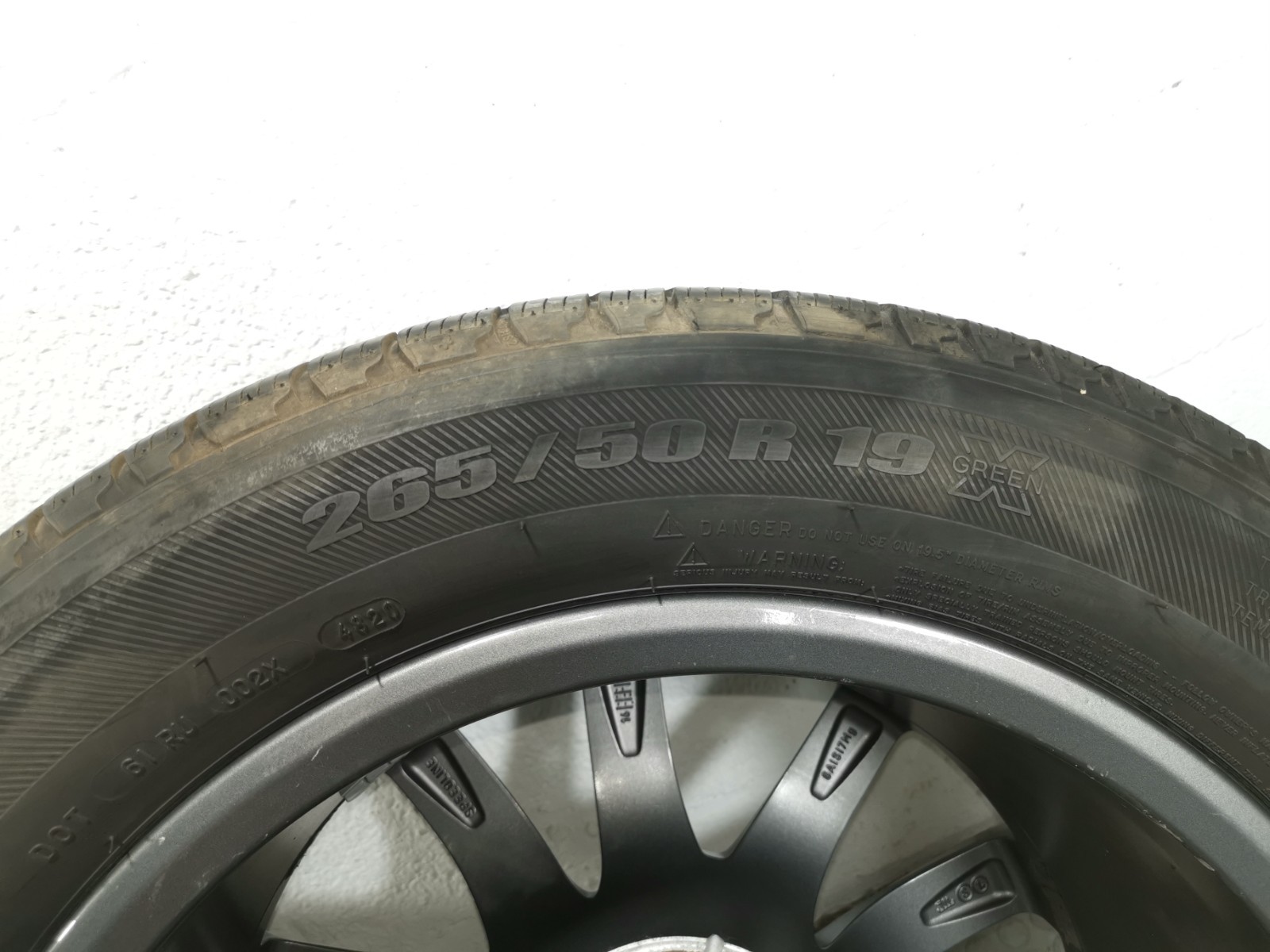 Maserati Levante 2017 Wheel P/N 670044699
