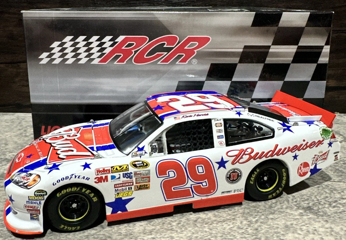 Preços baixos em Kevin Harvick 1:24 Carros de Corrida NASCAR