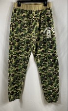 BAPE x Undefeated Męskie ABC Camo Spodnie dresowe Zielone Joggery Made in Japan Rozmiar M