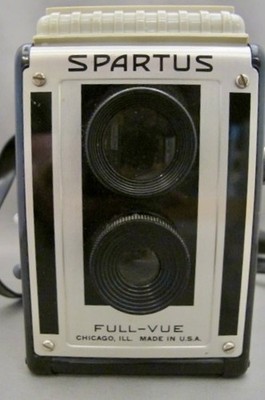 SPARTUS FULL-VUE TWIN LENS REFLEX TLR CAMERA-BLACK-VINTAGE