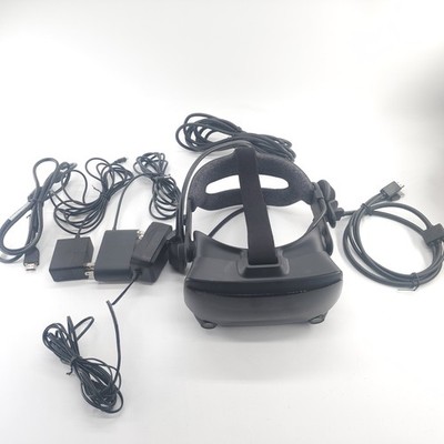 Valve Index VR Headset - Black (Headset And All Cords Only), NO FACE PIECE, GOOD