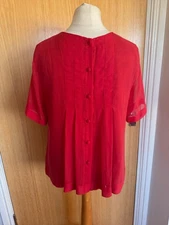 Toast Ladies Blouse Top 14 Silk Red Christmas Pleated Smart