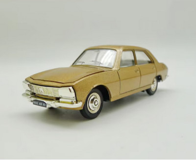 Atlas Dinky Toys 1452 PEUGEOT 504 Berline Spain 1:43 Diecast car