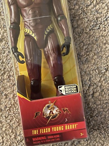 DC Comics The Flash Young Barry 12" Action Figure - Picture 3 of 5