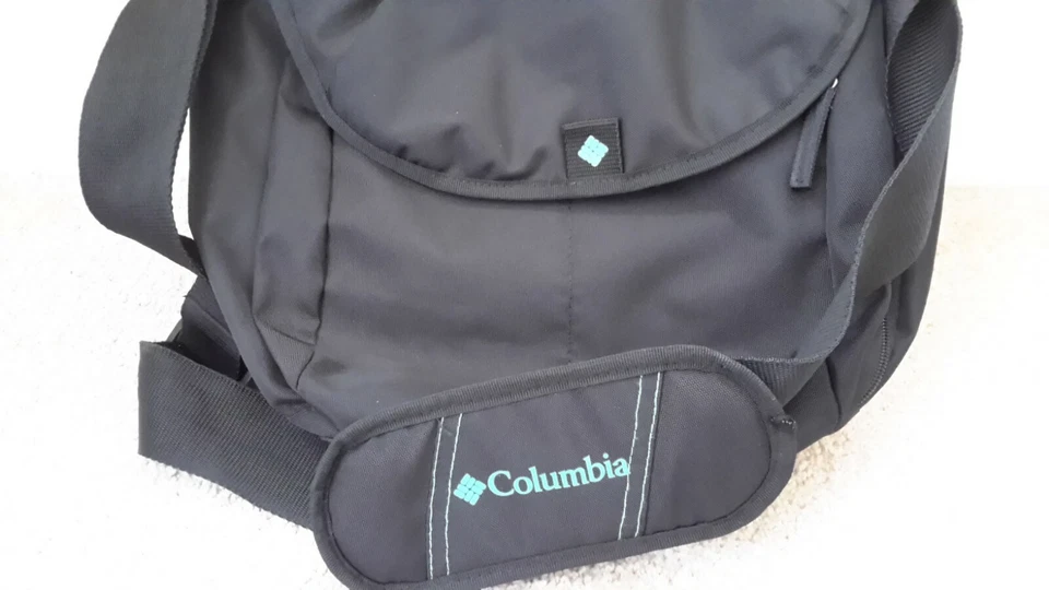 Columbia серый/зеленый расширяемый Messenger подгузник Baby сумка/пеленальный коврик б/у в отличном состоянии - Изображение 3 из 4