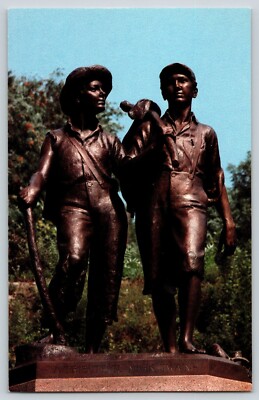 Postcard Tom Sawyer Huck Finn Statue - Close Up