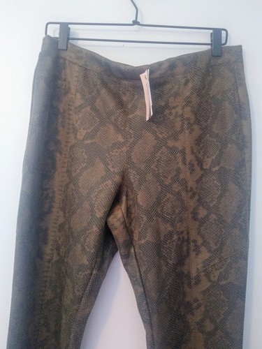 Philosophy Large Faux Leather Snake Like Leggings Straight Leg Green & Black - Picture 6 of 13