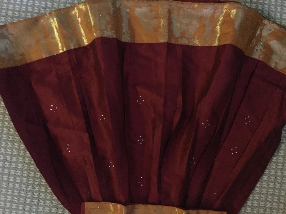 Falda y blusa para niñas pequeñas Nallis' Kanjeevaram talla 5 Foto 2 de 4