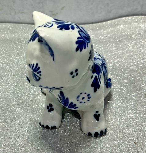 Vintage Dutch Delft Blue White Cat Figurine Hand Painted - Picture 4 of 4