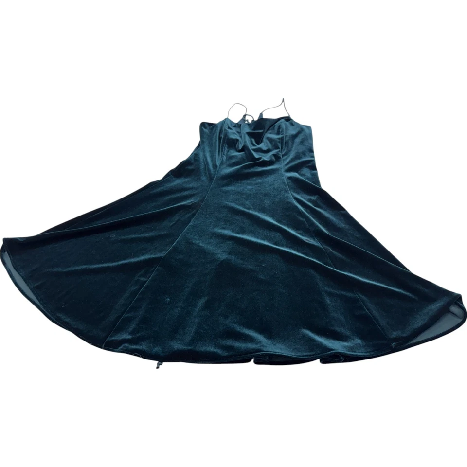 Mini Vestido Vintage Rhapsody Para Mujer Negro Terciopelo Con Cordones Espalda Capricho Talla 16 Foto 2 de 4