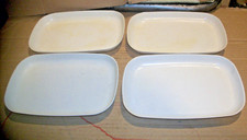 4 Vintage Anchor Hocking Microwave Plates/Tra...