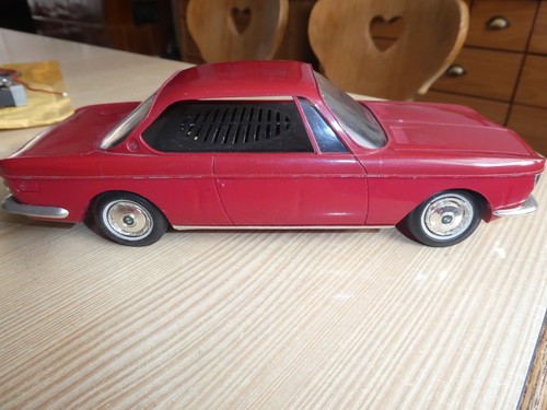Trix Radioauto BMW 2000 CS mit UKW Radio aus 1967 , Radio spielt , selten - Bild 2 von 14