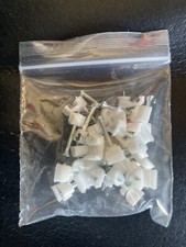 flat white cable clips Pack Of 25 4mm