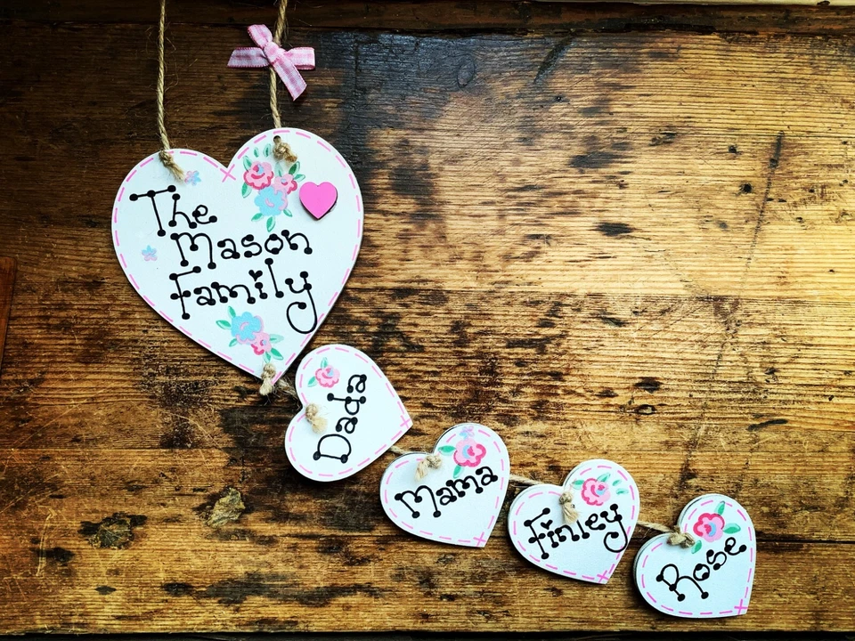 Personalised Our Family Name Plaque Handmade Hanging Heart Gift Home Shabby Sign - Image 4 of 4