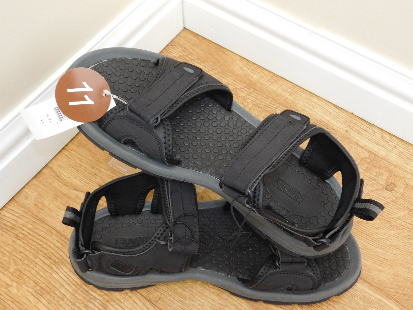 KHOMBU MENS BARRACUDA RIVER SANDAL BLACK OR BROWN SIZE 10 OR 11 UK eBay