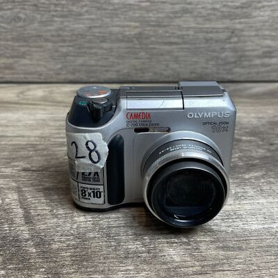 Olympus Camedia C-700 Ultra Zoom 2.1 MP 10x Optical Zoom Compact