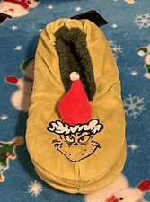 The Grinch Slipper Socks Large XL Christmas Fleece Santa Hat BioWorld Cozy NWT