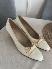 SALVATORE FERRAGAMO 595 White Tan Leather Bow Cap Toe Low Heel Pumps US 9.5aaaa