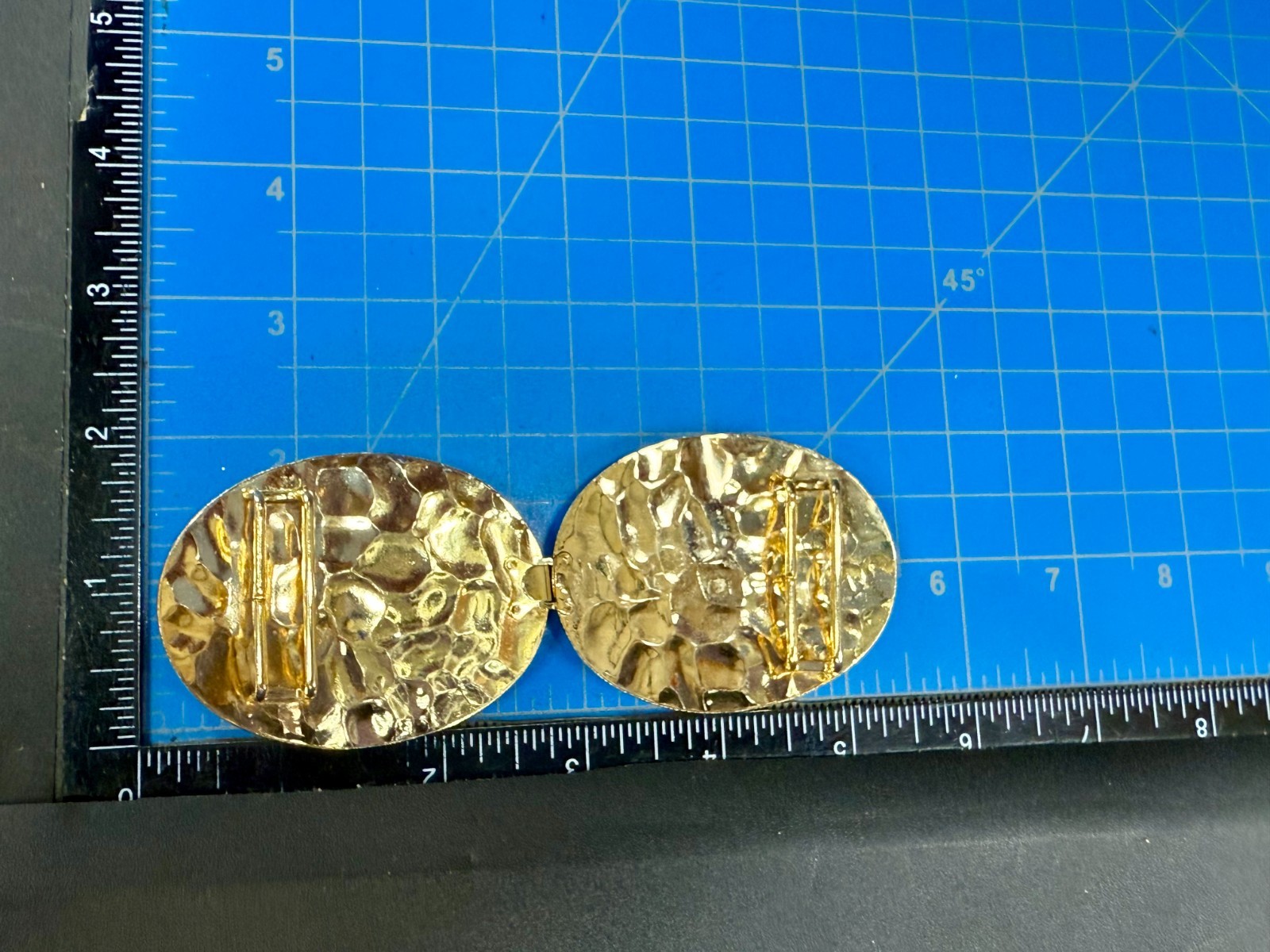 Oval Hammered Textured Interlocking Two Piece Gol… - image 4