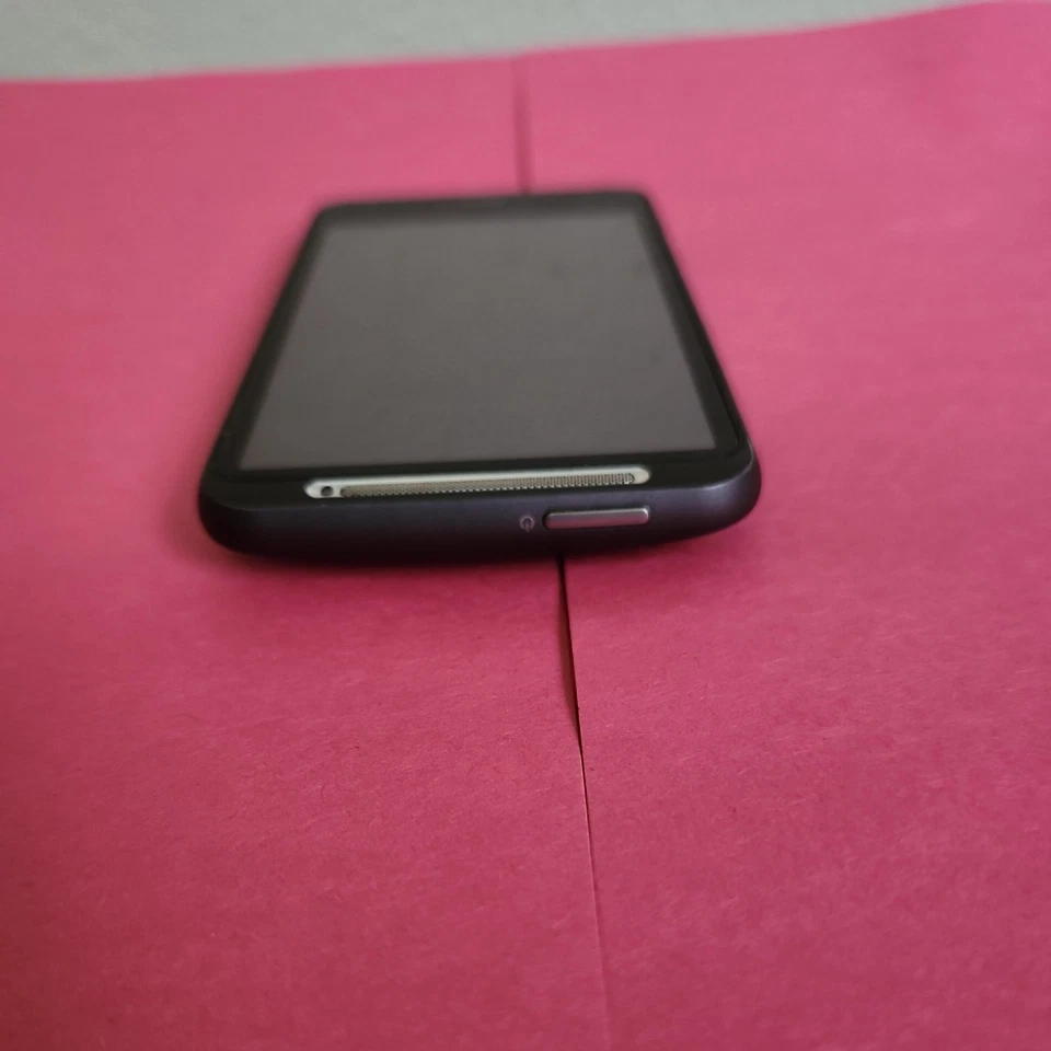 HTC Inspire 4G 4 ГБ (на запчасти, неизвестный оператор) - Изображение 3 из 4