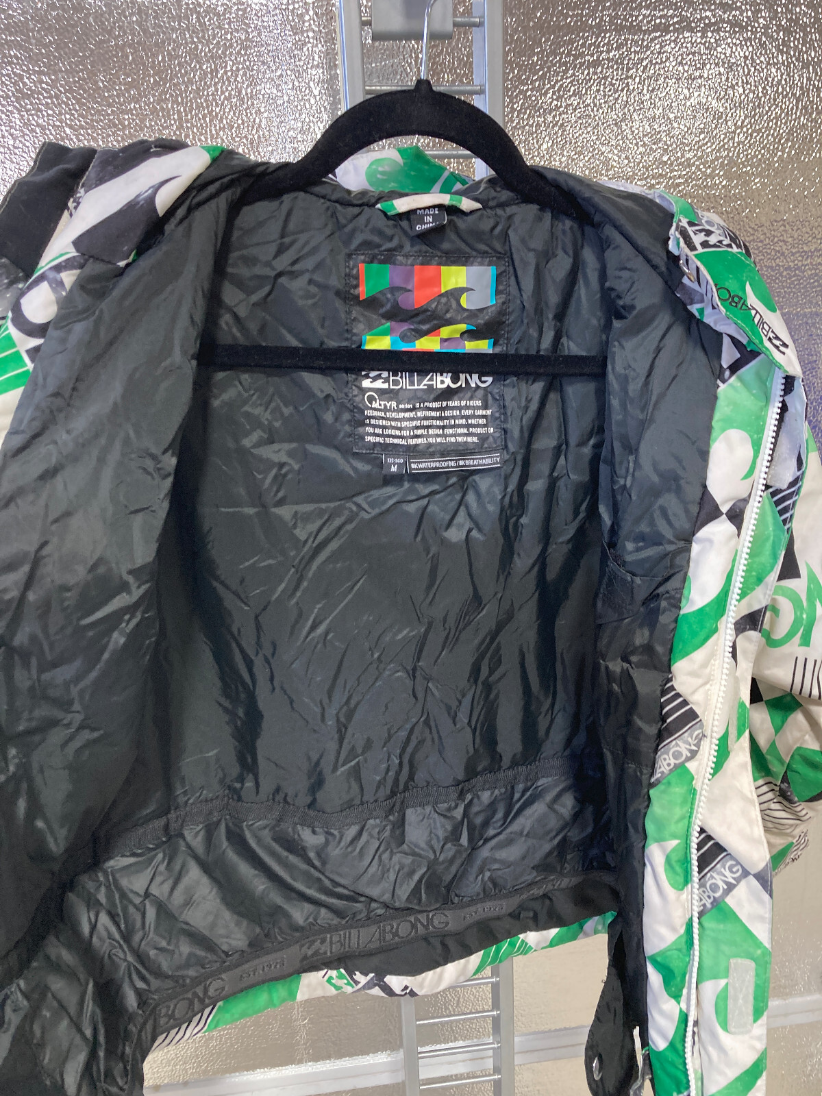 Billabong Snowboard Jacket - Youth Medium - Boys Girls Kids - Ski Jacket